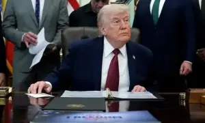 امریکی نمائندے ایران سے مذاکرات کے لیے کل اسلام آباد پہنچیں گے: صدر ٹرمپ