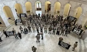 امریکا میں ایران جنگ کے خلاف احتجاج، 60 سے زائد سابق امریکی فوجی گرفتار