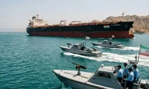 آبنائے ہرمز میں ایران کے نئے نظامِ ادائیگی نے دنیا کی تیل سپلائی روک دی