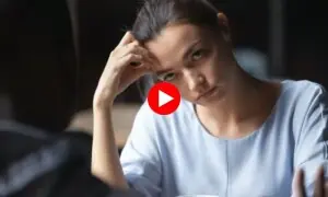 مفت مشورے دینے والوں سے کیسے بچا جائے؟