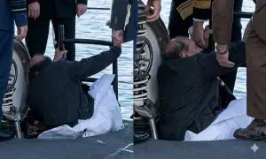 بھارتی وزیر دفاع جرمنی میں آبدوز کے داخلی راستے پر پھنس گئے، ویڈیو وائرل