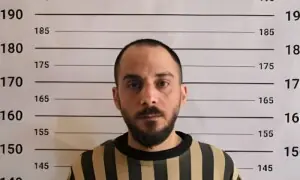 شام میں قتلِ عام کا مرکزی ملزم گرفتار، دمشق میں عوام کا جشن