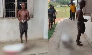 بھارت: 20 ہزار روپے کے لیے بھائی قبر کھود کر بہن کا ڈھانچہ بینک لے آیا، ویڈیو وائرل