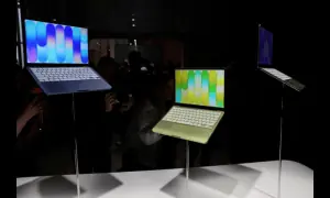 Apple shares rise as iPhone 17 and MacBook Neo drive forecast