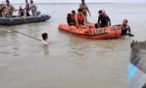 بھارت: مسافر کشتی ڈوبنے سے 9 افراد ہلاک، متعدد لاپتہ
