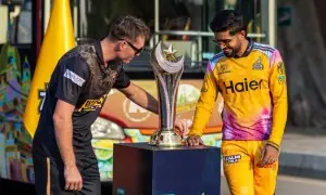 پی ایس ایل 11 کا فائنل آج پشاور زلمی اور حیدرآباد کنگزمین کے درمیان کھیلا جائے گا