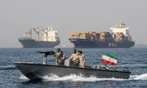 ایران نے آبنائے ہرمز سے گزرنے والے جہازوں کے لیے ڈیجیٹل نظام متعارف کرا دیا