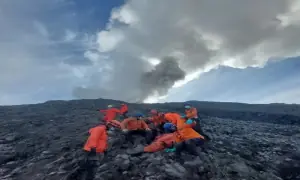 Indonesian authorities rushing to rescue 20 hikers after Mount Dukono eruption