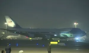 امریکی صدر ڈونلڈ ٹرمپ بیجنگ پہنچ گئے
