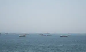 Iran military says control over Hormuz will &lsquo;double&rsquo; oil revenues