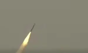 پاک فوج کا طویل فاصلے تک مار کرنے والے 'فتح 4' کروز میزائل کا کامیاب تجربہ