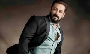 سلمان خان کے نیم برہنہ حالت میں پراسرار نوٹ پر سابقہ گرل فرینڈ کا دلچسپ ردِعمل