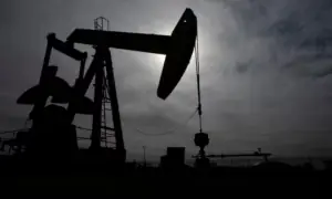 Oil falls 2% as Trump holds off scheduled attack on Iran