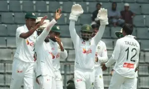 Bangladesh hand Pakistan crushing defeat, whitewash Test series again