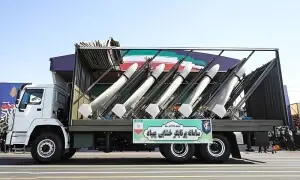 ایران صرف 6 ماہ میں دفاعی صنعت مکمل بحال کرلے گا: امریکی انٹیلی جینس رپورٹ ایران صرف 6 ماہ میں دفاعی صنعت مکمل بحال کرلے گا: امریکی انٹیلی جینس رپورٹ