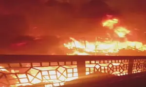 Fire rips through Rawat market near Islamabad, several shops gutted