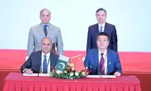 پاکستان اور چین کے درمیان 7 ارب ڈالر سے زائد کے معاہدوں پر دستخط