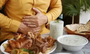 معدے کو نقصان پہنچائے بغیر قربانی کا گوشت خوب کھانے کے طریقے معدے کو نقصان پہنچائے بغیر قربانی کا گوشت خوب کھانے کے طریقے