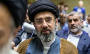 امریکا ایک کے بعد دوسری سازش رچا رہا ہے، انتشار کے بیج بونا چاہتا ہے: ایرانی سپریم لیڈر