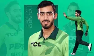 عرفات منہاس ون ڈے ڈیبیو پر 5 وکٹیں لینے والے پہلے پاکستانی کھلاڑی بن گئے