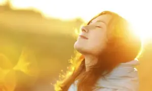 صبح یا دوپہر کی دھوپ: وٹامن ڈی حاصل کرنے کا صحیح وقت کیا ہے؟ صبح یا دوپہر کی دھوپ: وٹامن ڈی حاصل کرنے کا صحیح وقت کیا ہے؟
