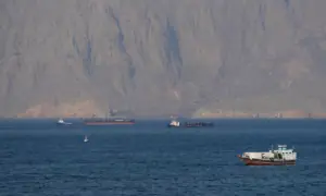Oil falls as Lebanon and Israel agree to implement ceasefire