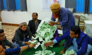 گلگت بلتستان انتخابات: 17 حلقوں کے غیر سرکاری نتائج، پیپلز پارٹی کی برتری گلگت بلتستان انتخابات: 17 حلقوں کے غیر سرکاری نتائج، پیپلز پارٹی کی برتری