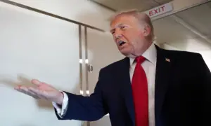 Trump threatens to hit Iran 'very hard'