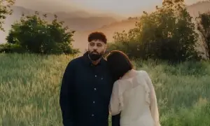 بھارتی گلوکار 'بادشاہ' کی مبینہ بیوی سامنے آگئی بھارتی گلوکار 'بادشاہ' کی مبینہ بیوی سامنے آگئی