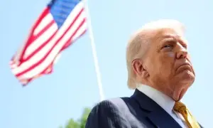 ٹرمپ کا ایران سے معاہدہ امریکا کی شکست اور رسوائی کیوں ہے؟
