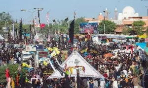 Karachi under tight security for 9th Muharram procession
