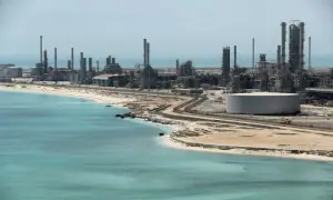 Iran claims right to control Hormuz, warns Gulf states