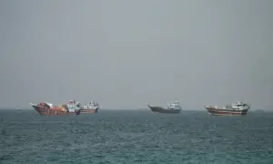 Iran claims right to control Hormuz, warns Gulf states