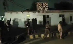 کراچی میں رینجرز کیمپ پر جماعت الحرار کے دہشتگردوں کا حملہ؛ تین اہلکار شہید