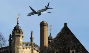 Asian airlines' Europe windfall fades as Gulf rivals rebound Asian airlines' Europe windfall fades as Gulf rivals rebound