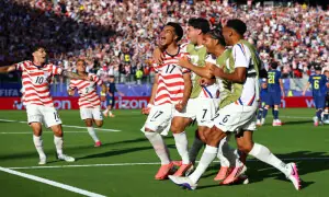 US keep World Cup dream alive with gutsy win over Bosnia