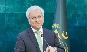 وزیراعظم شہباز شریف کے دورۂِ ایران کا اعلان؛ پانی روکنے کی دھمکی پر پاکستان کا بھارت کو کرارا جواب