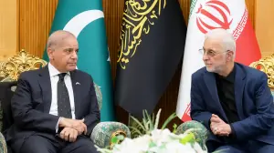 PM Shehbaz arrives in Tehran for Supreme Leader&rsquo;s funeral