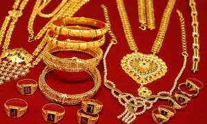 سونا خریدنے والوں کے لیے خوشخبری، فی تولہ قیمت میں حیران کُن کمی