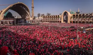 Thousands join funeral procession for Ayatollah Khamenei in Tehran