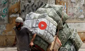 کراچی کماتا ہے، کھاتا کون ہے؟