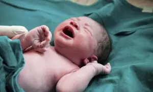 پیدائش سے قبل بیماریوں کا خاتمہ؛ جینیاتی تبدیلی والے بچوں کی راہ ہموار پیدائش سے قبل بیماریوں کا خاتمہ؛ جینیاتی تبدیلی والے بچوں کی راہ ہموار