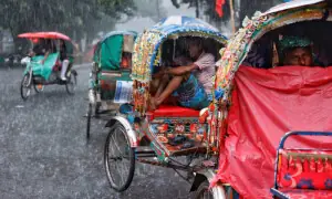 Floods in Bangladesh kill 44, leave over a million stranded