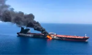 امریکا کی ایران پر پانچ گھنٹے تک بمباری، جواب میں ایران نے دو اماراتی سُپر آئل ٹینکرز اُڑا دیے