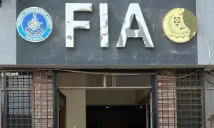 Two missing Pakistanis reach embassy in Tehran after FIA efforts