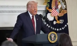ٹرمپ کا چین پر 2020 کے امریکی انتخابات میں 'ڈیٹا ہیکنگ' کا الزام، بیجنگ کی تردید