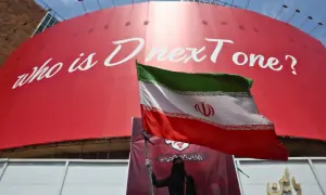 ایران کے خلیجی ممالک پر نئے جوابی حملے، ہلاک امریکی فوجیوں کی تعداد 16 ہوگئی ایران کے خلیجی ممالک پر نئے جوابی حملے، ہلاک امریکی فوجیوں کی تعداد 16 ہوگئی