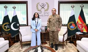 Pakistan, Canada pledge stronger defence ties Pakistan, Canada pledge stronger defence ties