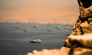 حوثیوں کی باب المندب اور سعودی عرب کی ناکہ بندی؛ ایران کو کیا فائدہ ہوگا؟ حوثیوں کی باب المندب اور سعودی عرب کی ناکہ بندی؛ ایران کو کیا فائدہ ہوگا؟