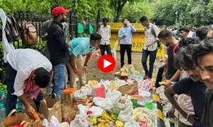 دہلی کے احتجاجی طلبا کو مفت کھانا